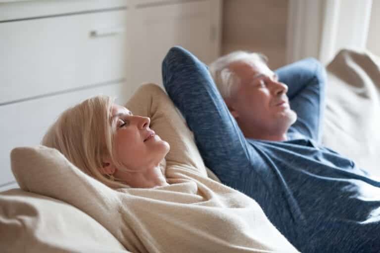 Relaxing couple