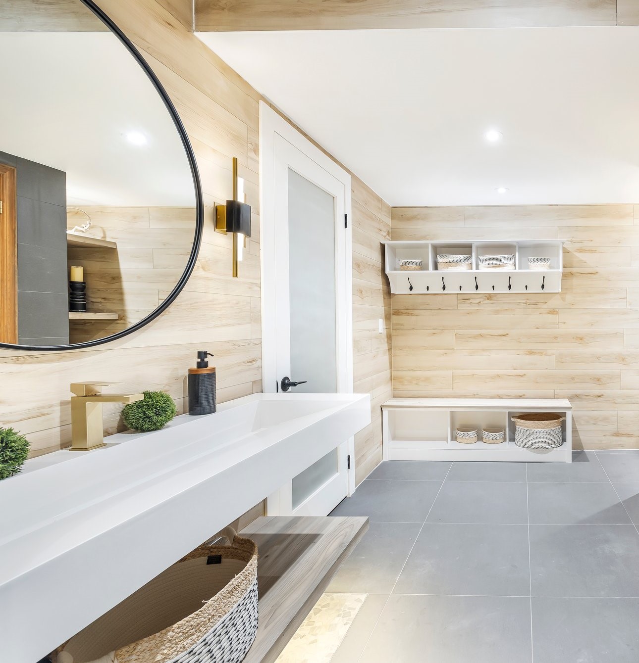 Bathroom Transformation: Pauline’s Pool Spa Retreat