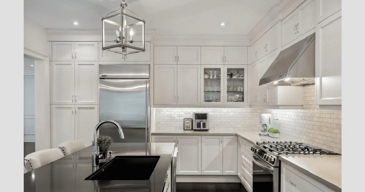 The Art of Comfort: How Interior Designers Create Spaces You’ll Love Forever