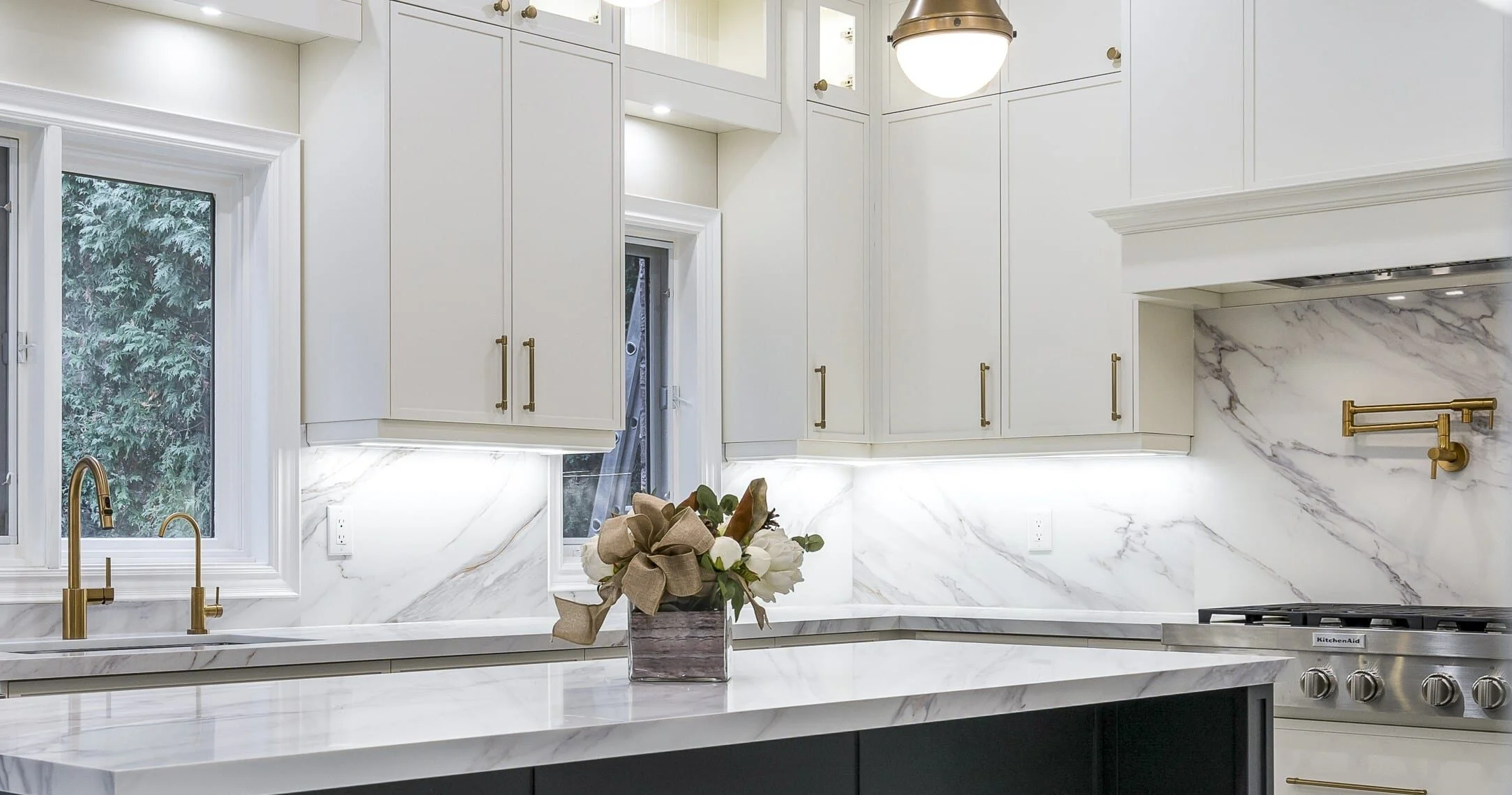 7 Simple Ideas to Update a Dated Home Without Remodeling
