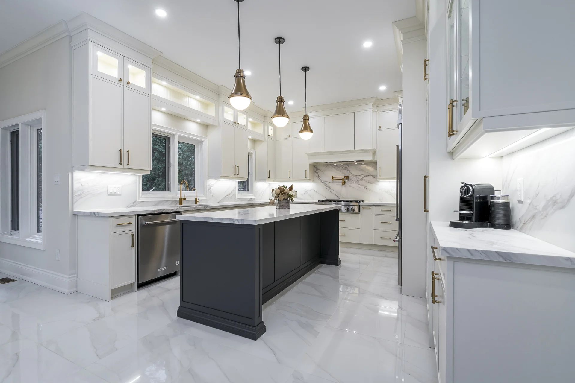 Are Oversized Kitchen Islands Worth the Hype?